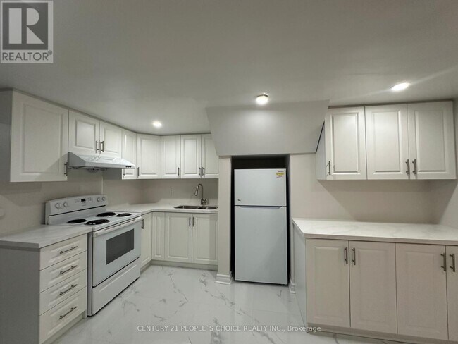 Photo du bâtiment - 1252 Montclair Dr