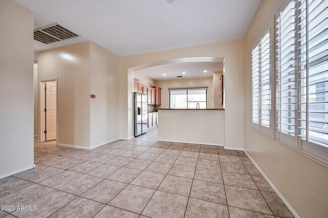 Foto del edificio - Gorgeous newer 3 Bedroom 2 Bath home close...