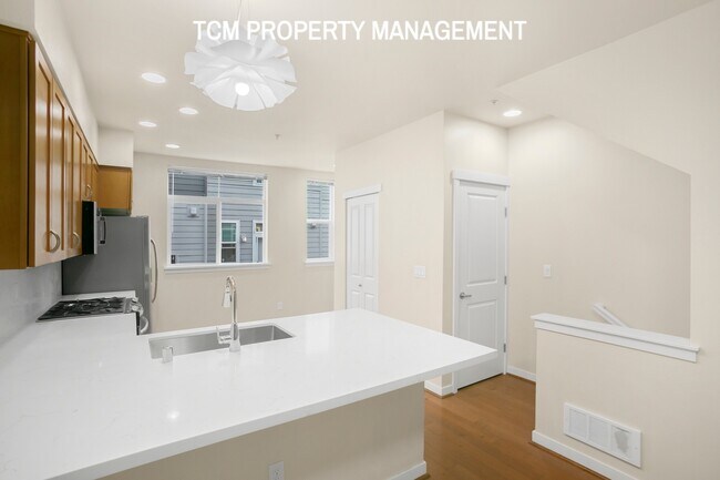 Foto del edificio - 2199 NW Moraine Pl