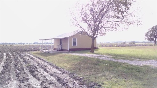 Building Photo - 1900 Co Rd 405