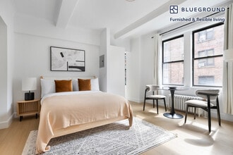 Building Photo - 244 W 72nd St