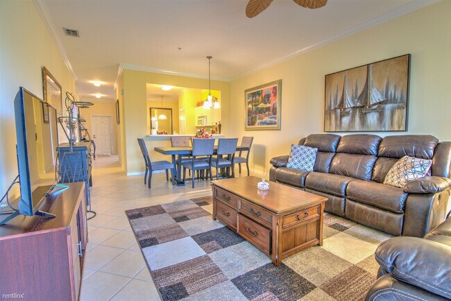 Building Photo - 3977 Bishopwood Ct E