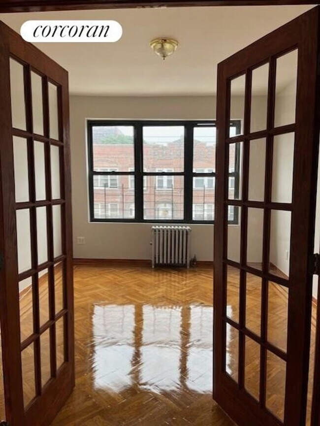 Foto del edificio - 821 Maple St