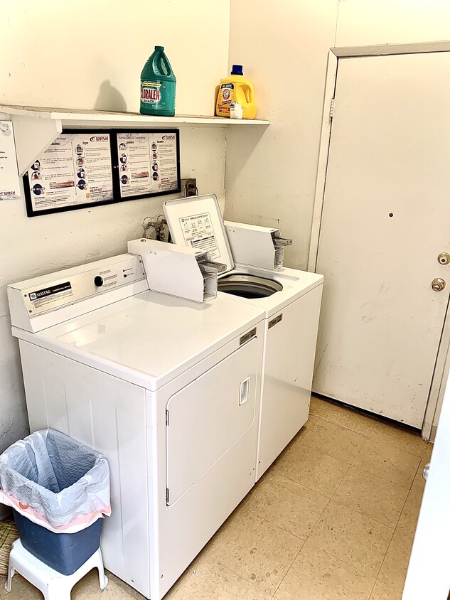 LAUNDRY ROOM - Huston Apartments