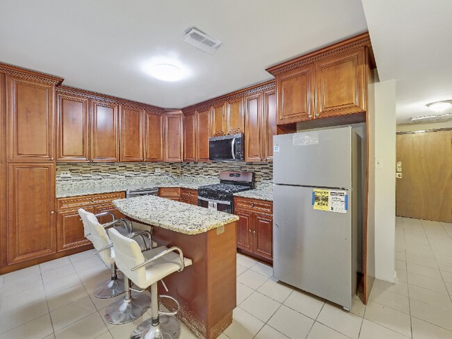 Foto del edificio - 4942 N Sheridan Rd