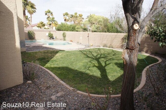 Building Photo - 4 br, 3 bath House - 7726 Golden Peak Ct