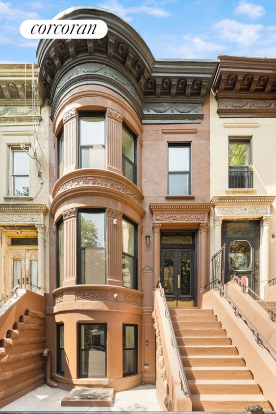 Primary Photo - 477 Marion St