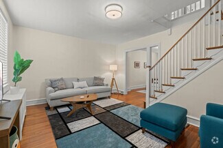 Building Photo - 8135 Ardleigh St
