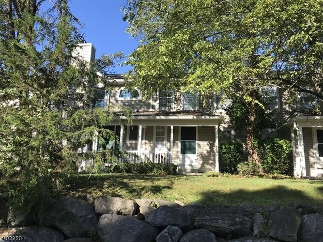 25 Grosbeak Dr, Hackettstown, NJ 07840 Condo for Rent in Hackettstown