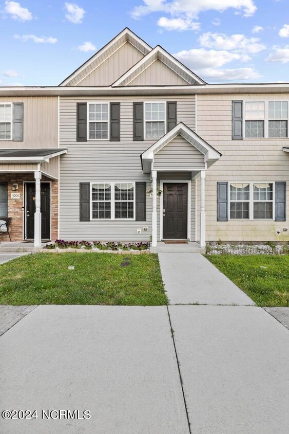 3002 Banister Loop, Jacksonville, NC 28546 Townhome Rentals in Jacksonville NC