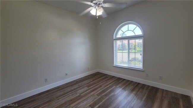Foto del edificio - 2549 Verdmont Ct
