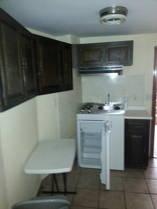 Foto del edificio - 310 Rich Ave