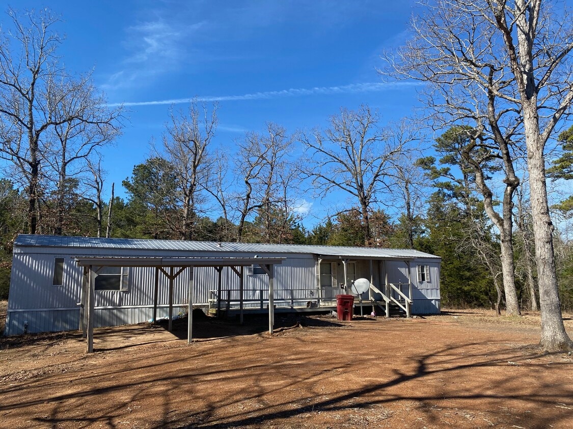 Foto del edificio - 1736 Co Rd 4223