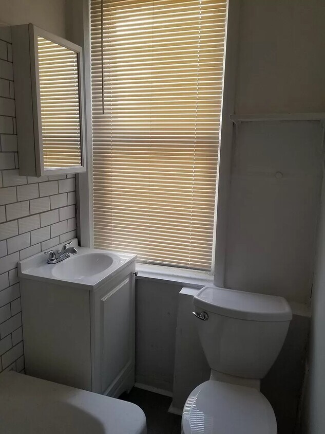 Foto principal - 1236 S Bonsall St