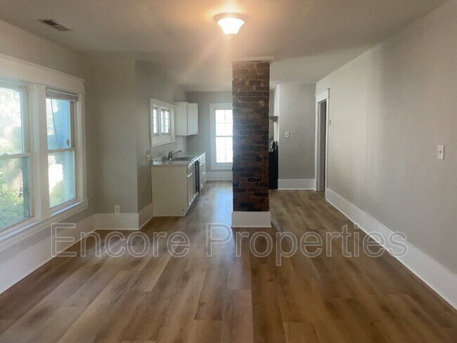 Foto del edificio - 603 Hawthorne Ave