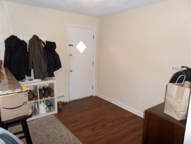Building Photo - 54 Bishop Allen Dr