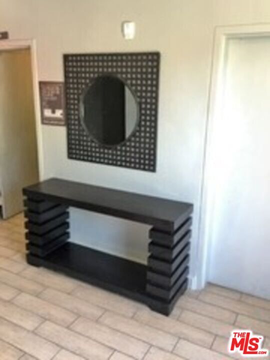 Foto del edificio - 11925 Kling St