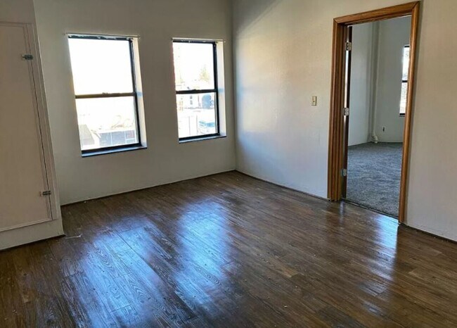 Foto del edificio - 1109 Central Lofts