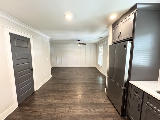 Building Photo - Walk to Downtown Ball Ground—Charming 1 Be...