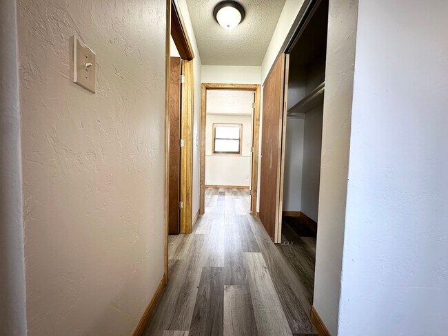 Foto del edificio - 2238 Imperial Ln