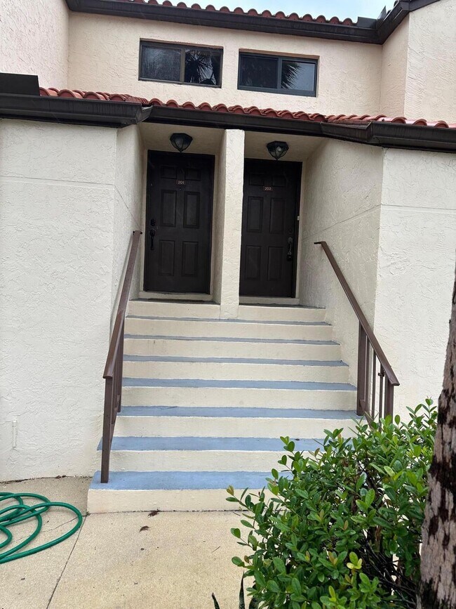 Foto del edificio - 16 Via de Casas Sur