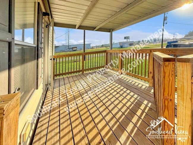 Building Photo - 5575 Bubba Rd