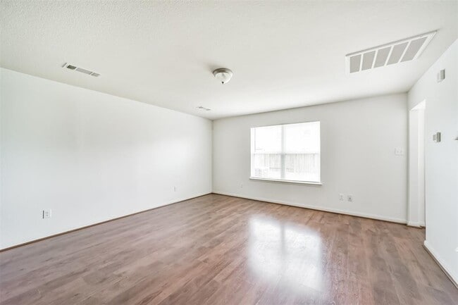 Building Photo - 9431 Calm Amber Dr