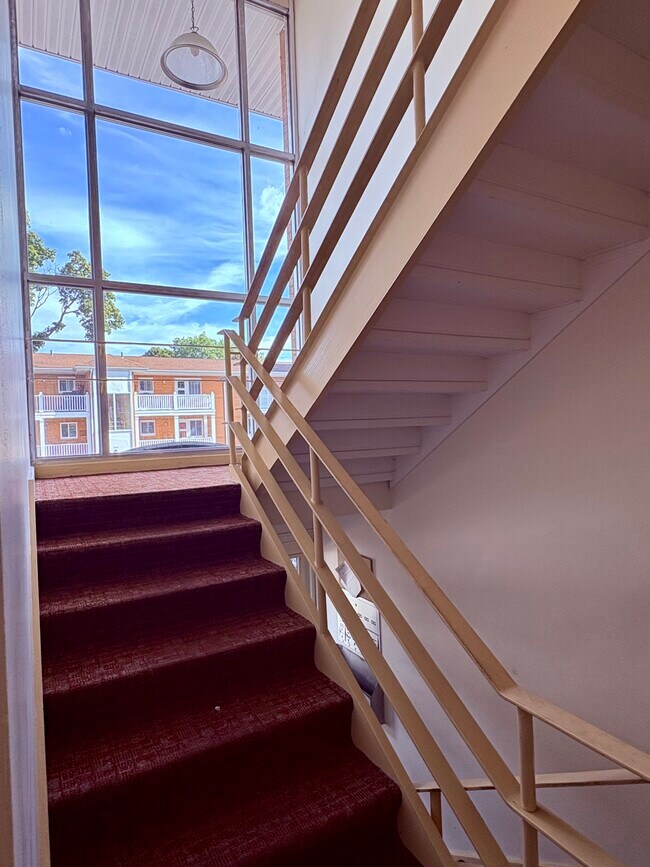 Foto del edificio - 2412 East Ave