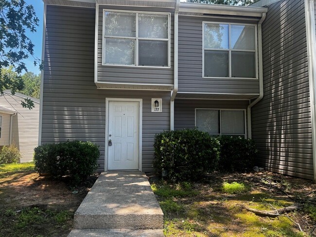 Photo - Room in Townhome on Governors Dr
