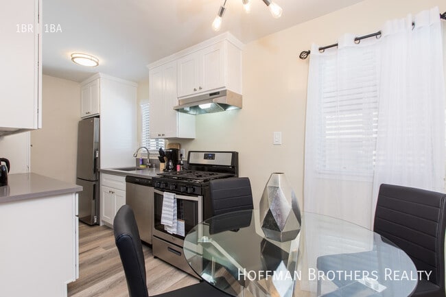 Foto del edificio - 2620 11th St