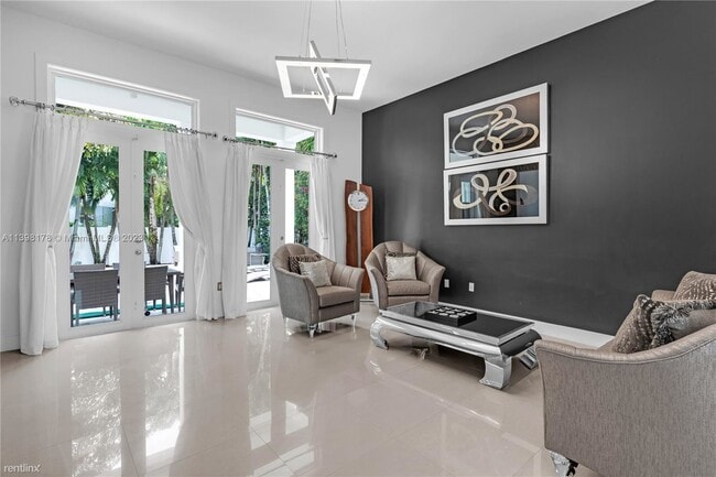 Building Photo - 4 br, 4 bath House - 7260 SW 164th Ter