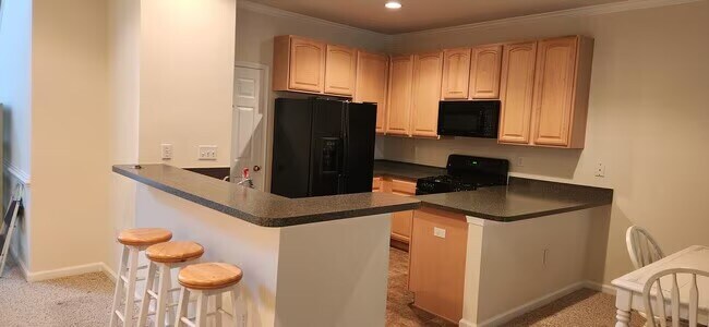 Foto del edificio - 508 Summerset Ct