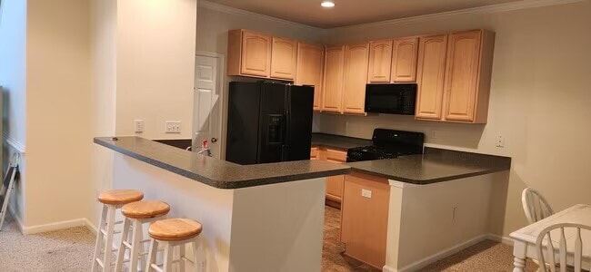 Building Photo - 508 Summerset Ct