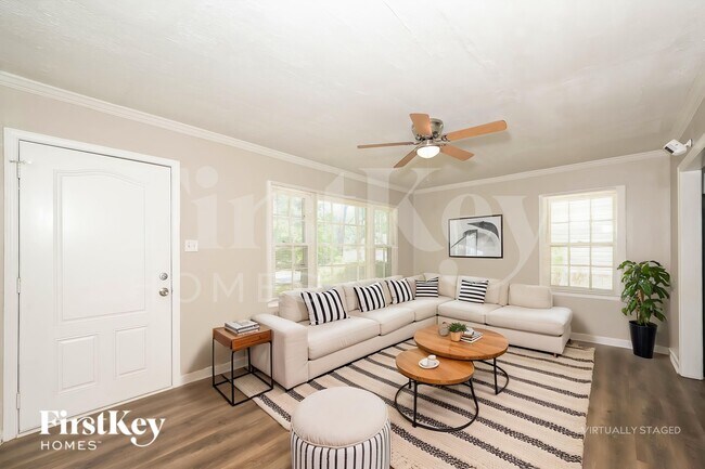 Foto del edificio - 2668 Hood Ave NW