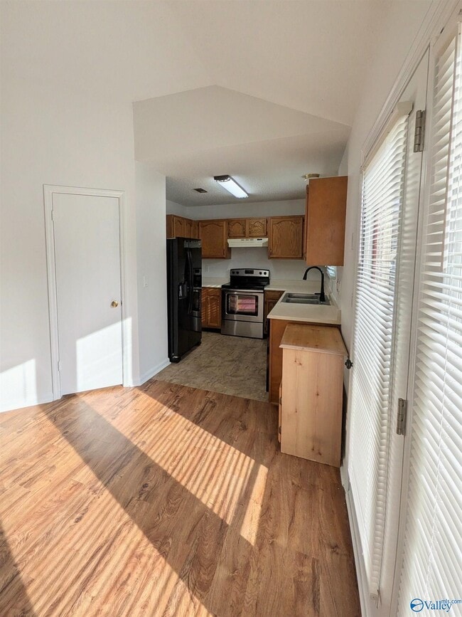 Foto del edificio - 221 Knox Creek Trail NW