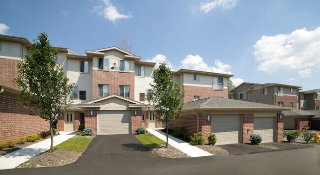 Foto del edificio - The Village at Pine Ridge