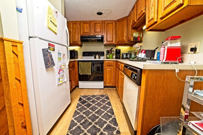 Foto del edificio - 1 Mountain Brook Ln