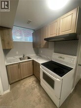 Building Photo - 45 Bowen Dr