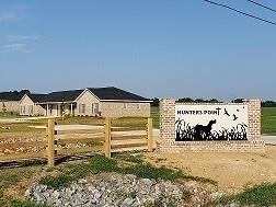 Building Photo - 118 Shuman Ln