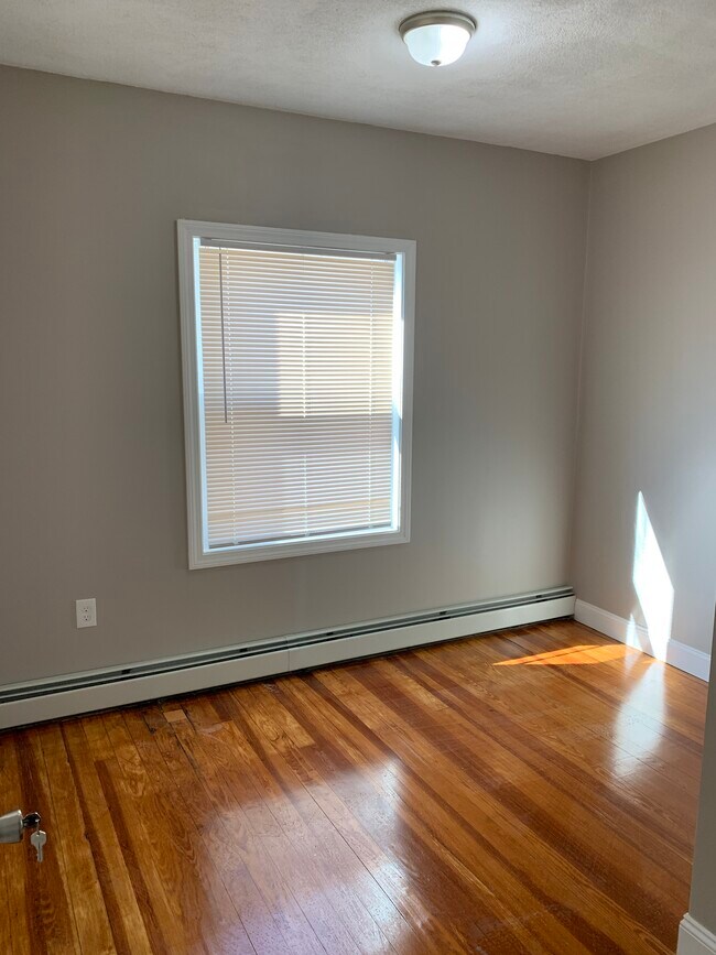 Foto del edificio - 494 Academy Ave