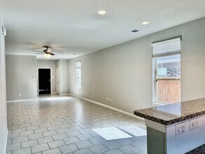 Building Photo - 7926 Grandstand Pkwy