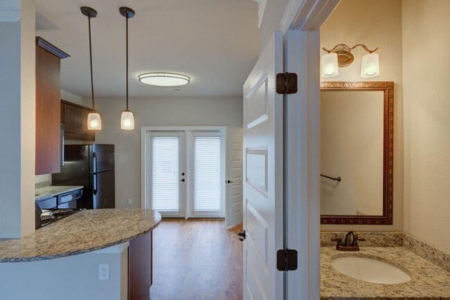 Interior Photo - Yorktown Arch