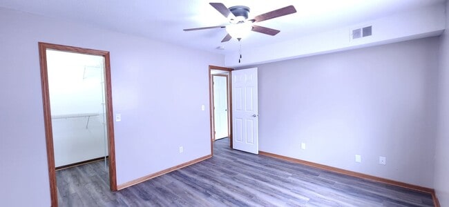 Foto del edificio - One Bedroom Condo For Rent
