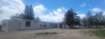 Building Photo - 490 Merino Dr