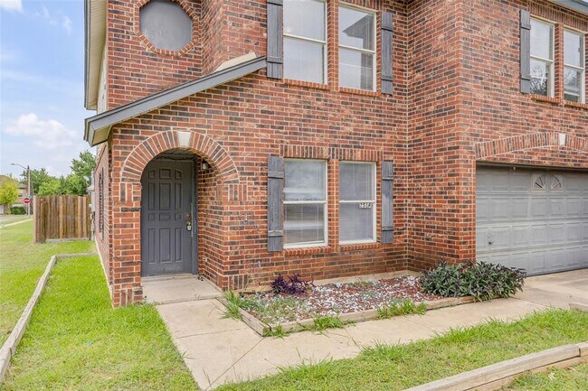 Foto del edificio - 2514 Byfield Dr