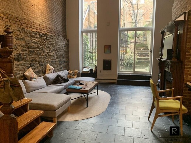 Building Photo - 67 West 83rd Street