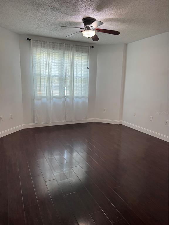 Building Photo - 10831 Windsor Walk Dr