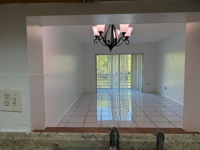 Foto del edificio - 2800 NW 56th Ave