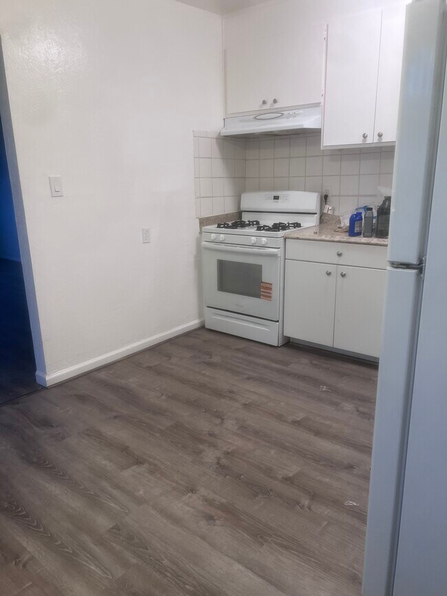 Foto del edificio - 659 E I St