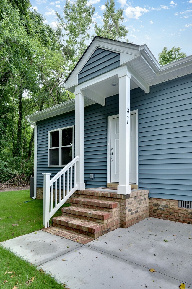 Building Photo - 134 Magruder Ave